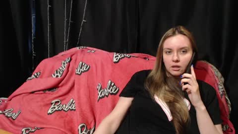 MilAna online show from April 2026 03:25:01 PM