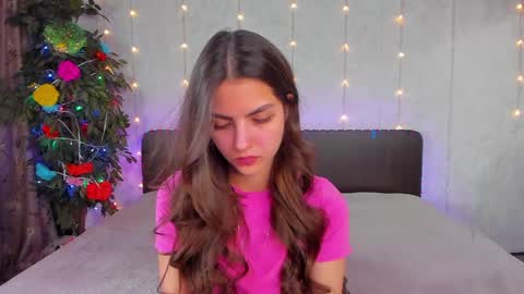 Milana online show from May 2026 07:13:02 AM