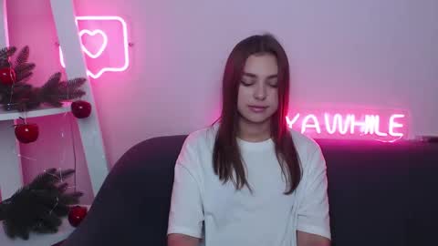 Snapshot of milanaangelas chatting on December 2024 06:00:02 AM milanaangelas online show from December 2024 06:00:02 AM