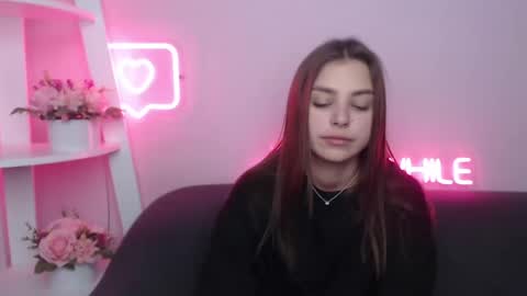 Snapshot of milanaangelas chatting on February 2025 10:51:01 AM milanaangelas online show from February 2025 10:51:01 AM