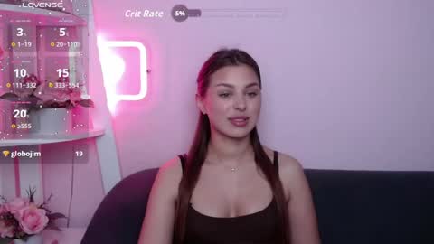 Snapshot of milanaangelas chatting on May 2026 04:41:02 AM milanaangelas online show from May 2026 04:41:02 AM