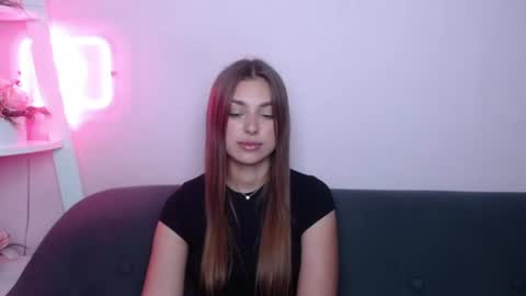 Snapshot of milanaangelas chatting on July 2026 04:50:01 AM milanaangelas online show from July 2026 04:50:01 AM