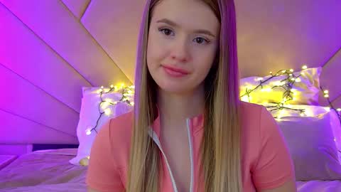 MilanaBalmain online show from March 2025 02:26:02 PM