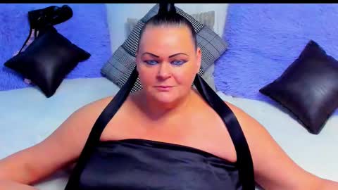 Snapshot of milanabiegert chatting on December 2025 11:30:02 AM Lana online show from December 2025 11:30:02 AM