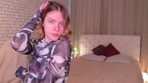 Snapshot of milanarayy chatting on June 2026 05:21:02 AM Milaray online show from June 2026 05:21:02 AM