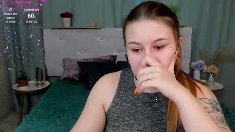 Snapshot of milanaxhoney chatting on February 2026 06:26:01 AM milanaxhoney online show from February 2026 06:26:01 AM
