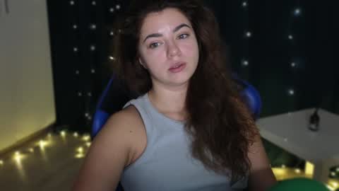 Mila online show from December 2024 11:04:01 PM