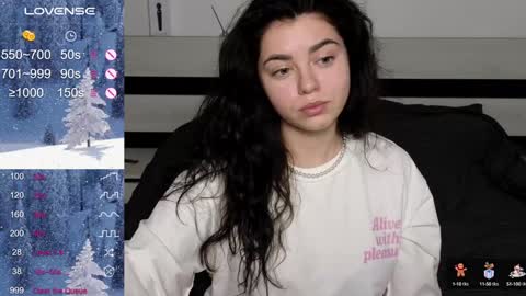 Mila online show from December 2024 04:59:02 PM