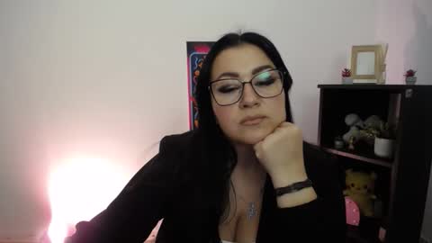 milania_milaa online show from September 2025 09:12:02 AM