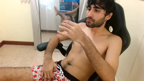 milanzaire online show from January 2025 11:01:02 PM