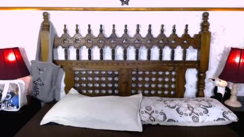 milanzaire online show from February 2025 02:09:02 AM