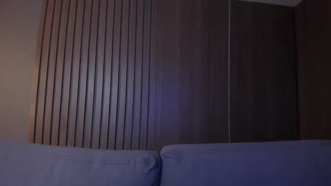 Snapshot of milaowens chatting on January 2025 06:10:02 PM Sexy Mila online show from January 2025 06:10:02 PM