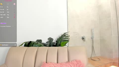 Sexy Mila  online show from May 2026 01:51:02 PM