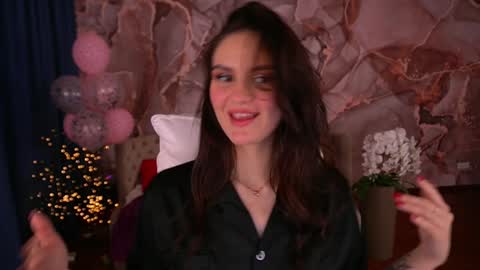 Snapshot of milashalovely chatting on January 2025 07:00:01 AM Milasha online show from January 2025 07:00:01 AM