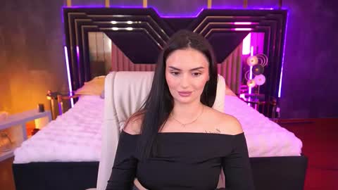 Snapshot of milashalovely chatting on November 2025 02:28:01 PM Milasha online show from November 2025 02:28:01 PM