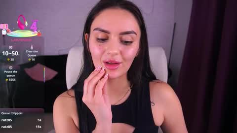 Snapshot of milashalovely chatting on December 2025 11:21:02 PM Milasha online show from December 2025 11:21:02 PM