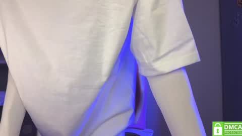 Mila online show from December 2024 10:34:02 AM