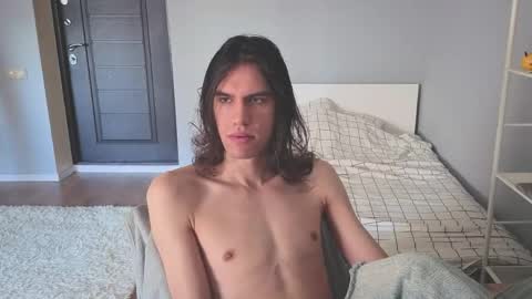 Mila online show from May 2026 05:38:02 AM
