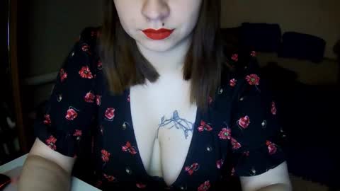 Snapshot of milaxcute chatting on October 2025 08:44:01 AM Milaxcute online show from October 2025 08:44:01 AM