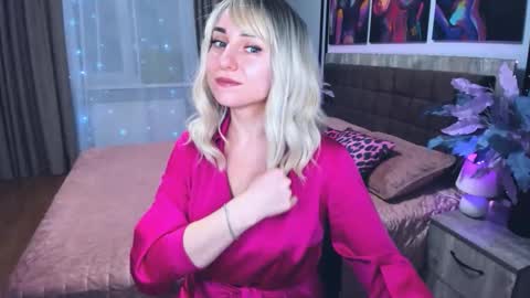 Snapshot of milenadaisy chatting on February 2026 03:02:01 PM MilenaDaisy online show from February 2026 03:02:01 PM