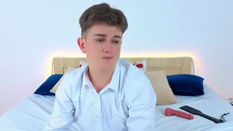 Miles online show from June 2026 04:11:02 AM