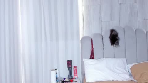 Snapshot of mileyerikson chatting on September 2025 12:54:02 PM MILEY online show from September 2025 12:54:02 PM