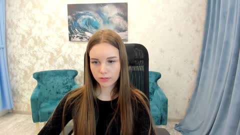 Snapshot of mileygloss chatting on January 2025 02:47:02 PM mileygloss online show from January 2025 02:47:02 PM