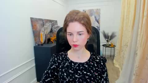 mileygloss online show from May 2026 11:18:02 AM
