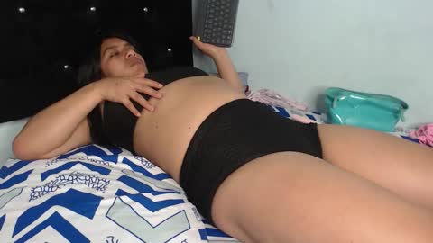 Anay velez online show from March 2026 08:19:01 AM