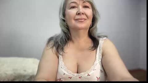 Charlotte online show from December 2025 02:28:02 AM