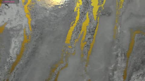 Lili  online show from April 2026 12:39:01 PM