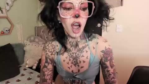 Isabella online show from July 2026 01:59:01 PM