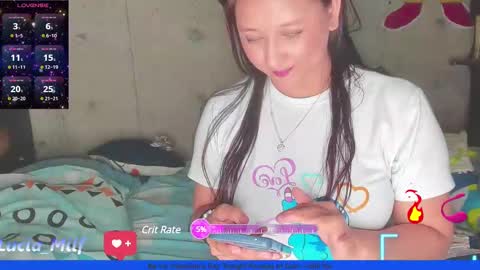 Snapshot of milfobsession_ chatting on February 2025 04:20:01 AM milfobsession_ online show from February 2025 04:20:01 AM