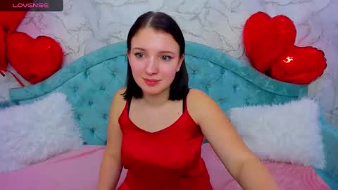 milinafox online show from February 2025 09:27:01 AM