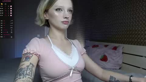 Snapshot of milinamarvelous chatting on September 2025 12:14:01 AM Mila 3 aka Deepthroat World Champion online show from September 2025 12:14:01 AM