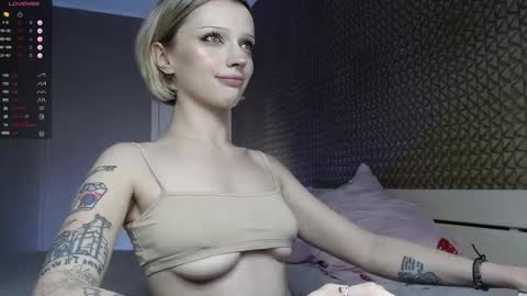 Snapshot of milinamarvelous chatting on September 2025 10:03:02 PM Mila 3 aka Deepthroat World Champion online show from September 2025 10:03:02 PM