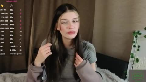 Milisa online show from May 2026 07:19:02 PM