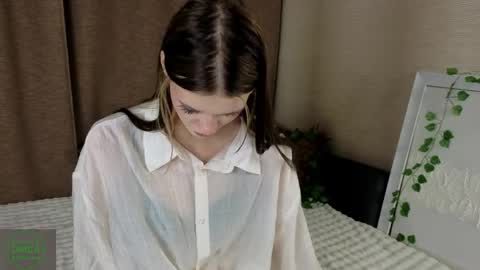 Milisa online show from May 2026 08:37:01 PM