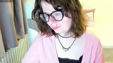 MilisaSweet online show from October 2025 07:00:01 PM