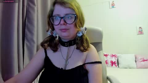 MilisaSweet online show from April 2026 07:34:02 PM