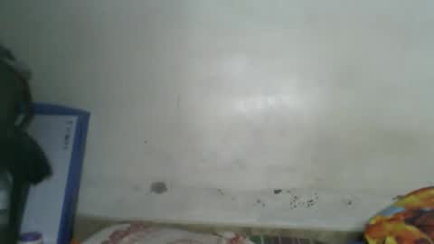 Snapshot of milk_titz chatting on December 2024 11:47:01 AM kinwity online show from December 2024 11:47:01 AM