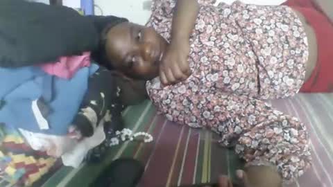 Snapshot of milk_titz chatting on January 2025 02:14:02 PM kinwity online show from January 2025 02:14:02 PM