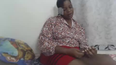 Snapshot of milk_titz chatting on January 2025 07:21:01 PM kinwity online show from January 2025 07:21:01 PM