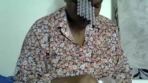 Snapshot of milk_titz chatting on January 2025 11:20:01 AM kinwity online show from January 2025 11:20:01 AM