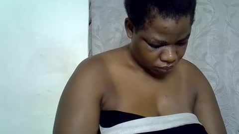 Snapshot of milk_titz chatting on February 2025 01:55:01 AM kinwity online show from February 2025 01:55:01 AM