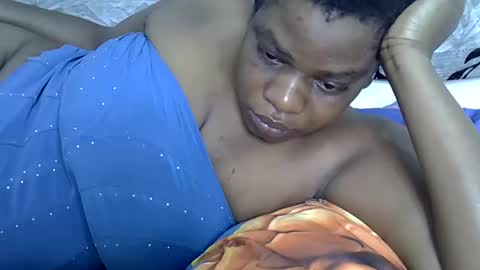 Snapshot of milk_titz chatting on February 2025 09:34:02 AM kinwity online show from February 2025 09:34:02 AM