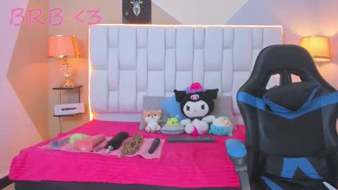 Snapshot of milkwhore1 chatting on September 2025 12:16:01 PM Michelle online show from September 2025 12:16:01 PM