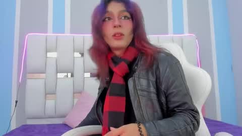 Snapshot of milkwhore1 chatting on November 2025 07:24:01 PM Michelle online show from November 2025 07:24:01 PM