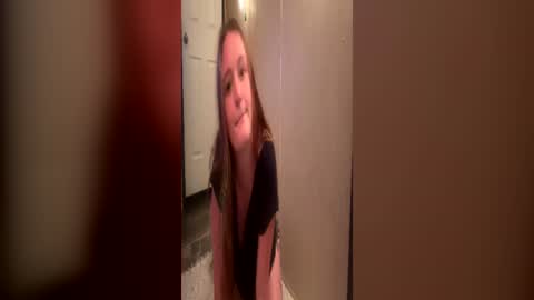 Snapshot of milky_mamaz chatting on July 2026 01:40:01 AM Milkymama online show from July 2026 01:40:01 AM