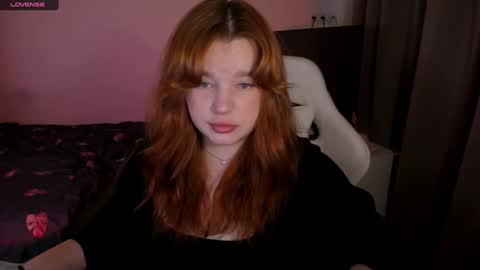 Snapshot of milky_wayx chatting on December 2024 08:34:01 AM Lisa online show from December 2024 08:34:01 AM